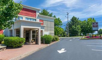 hotel in hummelstown 55210 f