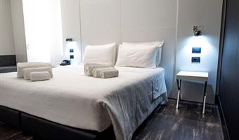 1 letto king size 1 letto singolo, camera superior, camera per famiglie, divano letto per uno, collegamento wi-fi, convertibile in due letti gemelli