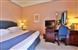 hotel in florence e 98102