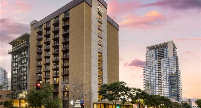 Außenansicht des Best Western Plus Bayside Inn - San Diego - 05362