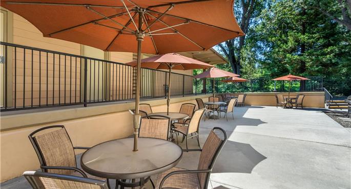 Ausstattung des Best Western Plus Sonora Oaks Hotel & Conference Center - Sonora - 05408