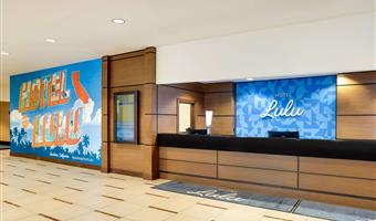 Halle des Hotel Lulu, BW Premier Collection in Anaheim - 05764