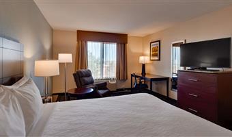 Zimmer des Best Western Plus Gateway Inn & Suites - Aurora - 06161
