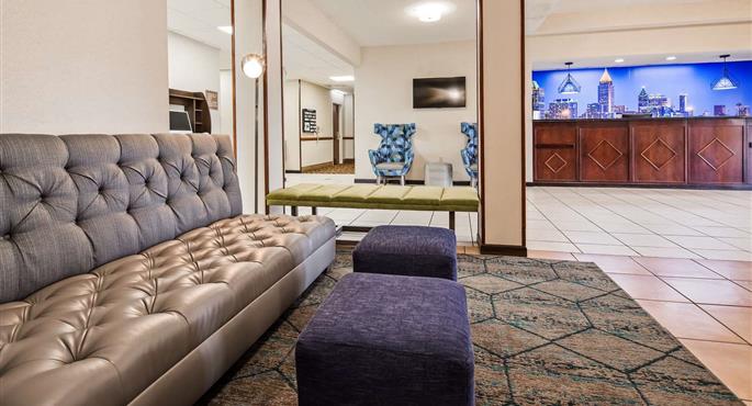 Halle des Best Western Hiram Inn & Suites in Hiram - 11209