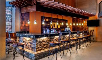 Bar oder Lounge des Aiden by Best Western Warm Springs Hotel and Event Center - Warm Springs - 11225