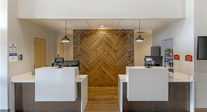 Halle des Best Western Plus Elizabethtown Inn & Suites in Elizabethtown - 18116