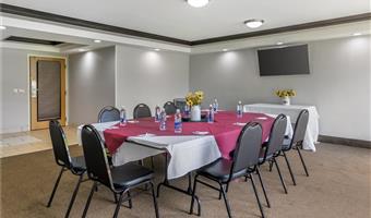 Tagungsräume des Best Western Plus Keene Hotel - Keene - 30017