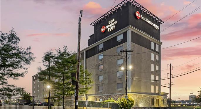 Außenansicht des Best Western Plus Newark Airport West - Newark - 31049
