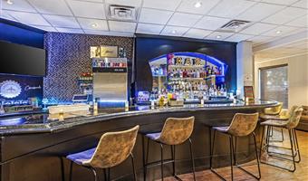 Bar oder Lounge des Best Western Plus Newark Airport West - Newark - 31049