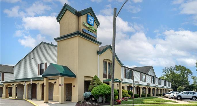 Außenansicht des SureStay by Best Western East Brunswick - East Brunswick - 31064