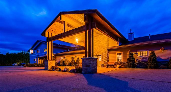 Außenansicht des Best Western Plus Ticonderoga Inn & Suites - Ticonderoga - 33138