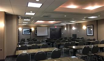 Tagungsräume des Best Western Plus Kingston Hotel and Conference Center - Kingston - 33159