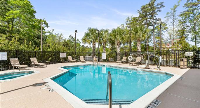 Pool des Best Western Plus Westgate Inn & Suites - Leland - 34164