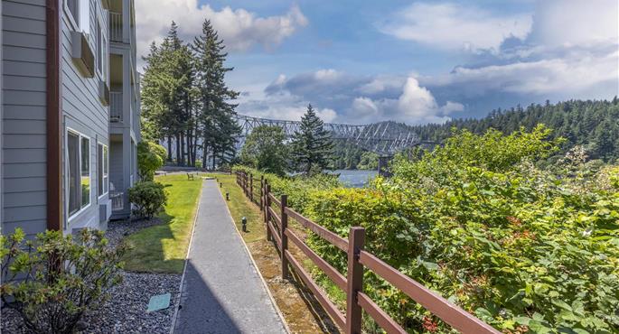 Außenansicht des Best Western Plus Columbia River Inn - Cascade Locks - 38130