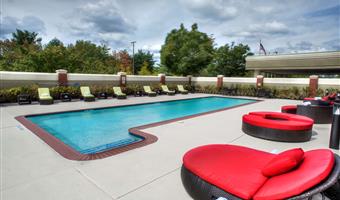 Pool des Inn at Fox Chase, BW Premier Collection - Bensalem - 39151