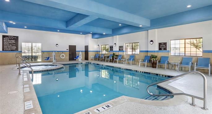 Pool des Best Western Plus Mansfield Inn & Suites - Mansfield - 44610