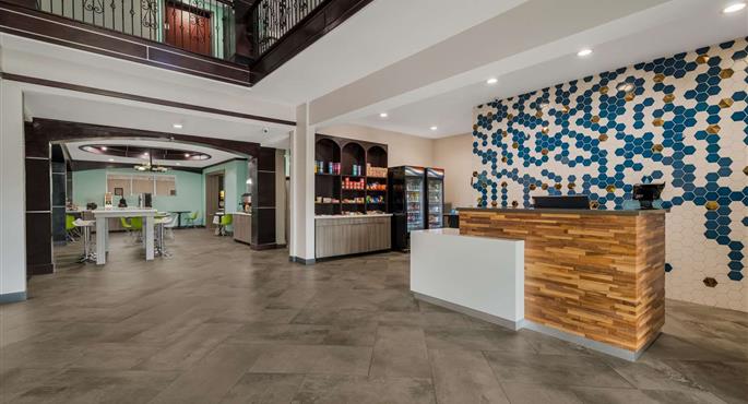 Halle des Best Western Bowie Inn & Suites in Bowie - 44647