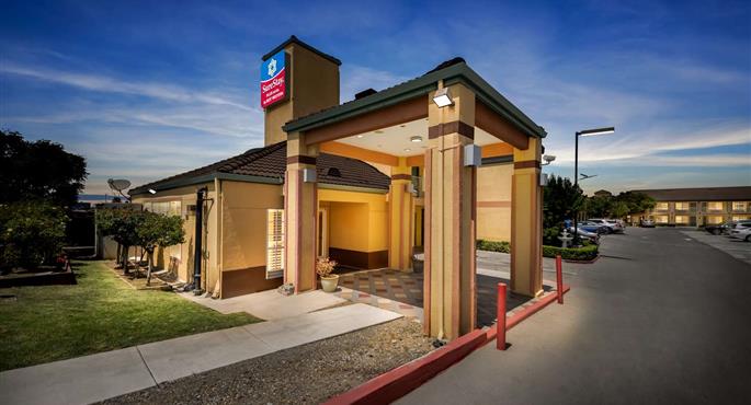 Außenansicht des SureStay Plus by Best Western San Jose Central City - San Jose - 52088