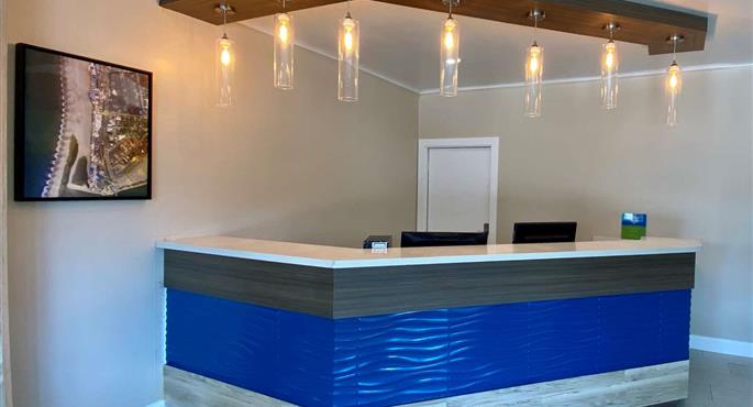 Halle des SureStay by Best Western Santa Cruz in Santa Cruz - 52122