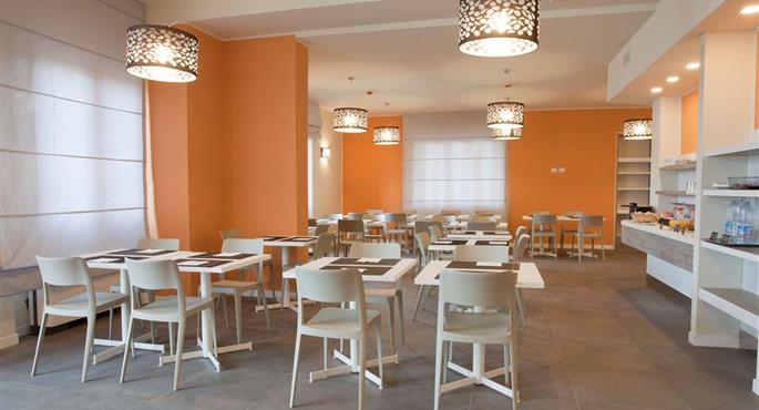 Restaurant des Hotel Sirio, Sure Hotel Collection by Best Western - Bergamo Medolago - 56318