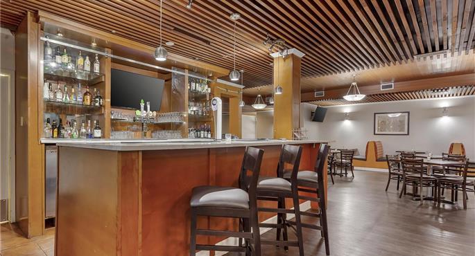 Bar oder Lounge des Best Western Cedar Park Inn - Edmonton - 61033