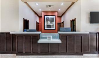 Halle des Best Western Pacific Inn in Vernon - 62133