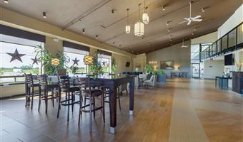 Halle des Best Western Pembroke Inn & Conference Centre in Pembroke - 66039