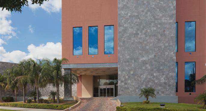 Außenansicht des Best Western Plus Nuevo Laredo Inn & Suites - Nuevo Laredo - 70278