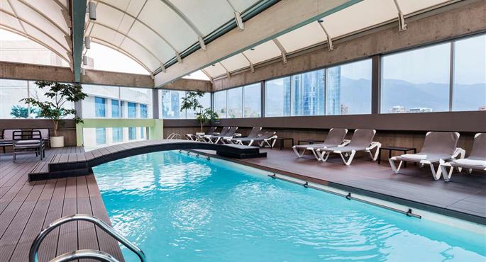 Pool des Best Western Premier Marina Las Condes - Santiago - 76068