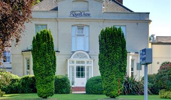 Außenansicht des Best Western Shaftesbury The Royal Chase Hotel - Shaftesbury - 83064
