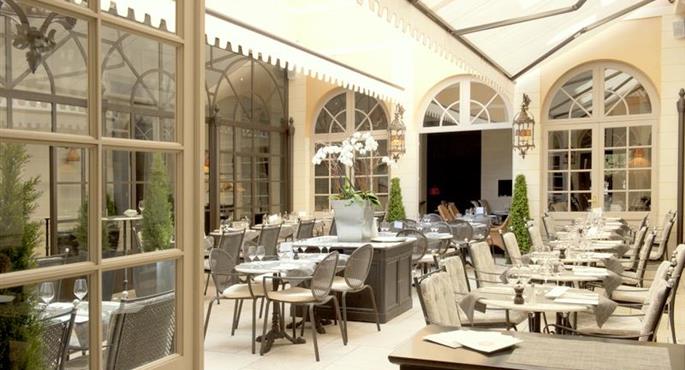 Restaurant des Hotel & Spa Le Grand Monarque, BW Premier Collection - Chartres - 93032