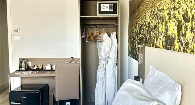 Zimmer des Best Western Hotel Ile de France - Chateau Thierry - 93696