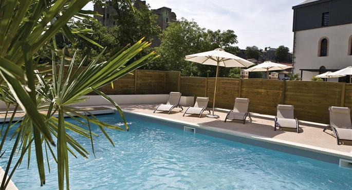 Pool des Best Western Plus Villa Saint Antoine Hotel & Spa - Clisson - 93704