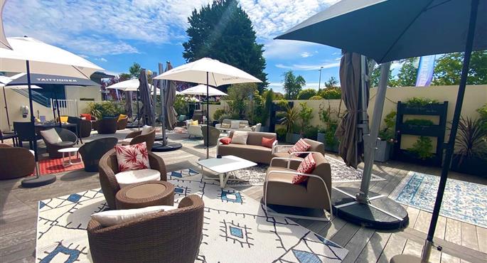 Außenansicht des Best Western Plus Paris Saclay - Saclay - 93716