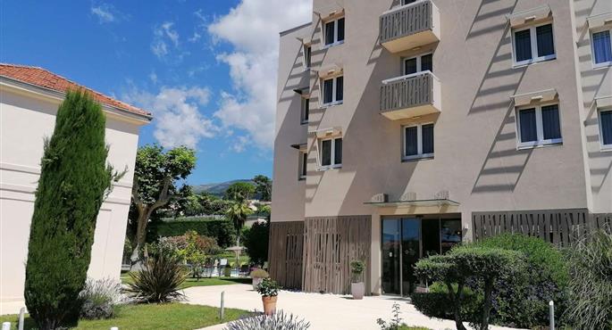 Außenansicht des Best Western Plus Hotel Elixir Grasse - Grasse - 93800