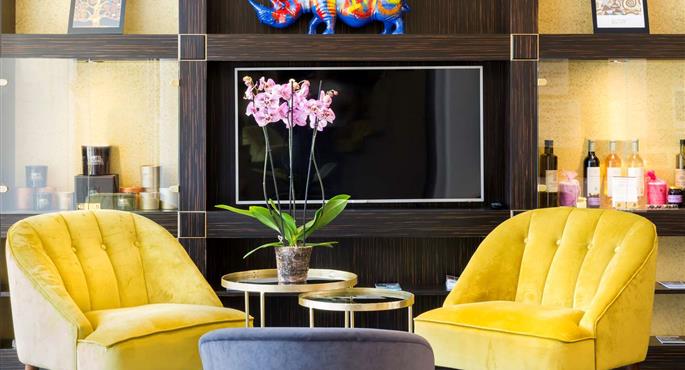 Halle des Best Western Hotel Journel Saint-Laurent-du-Var in Saint-Laurent-Du-Var - 93855