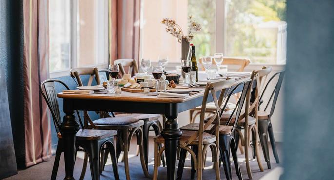 Restaurant des Sure Hotel by Best Western Chateauroux - Le Poinconnet - 93884