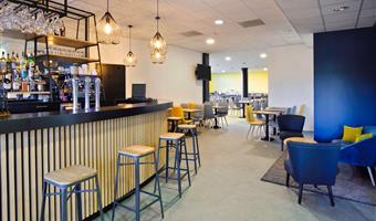 Bar oder Lounge des Sure Hotel by Best Western Nantes Beaujoire - Nantes - 93916