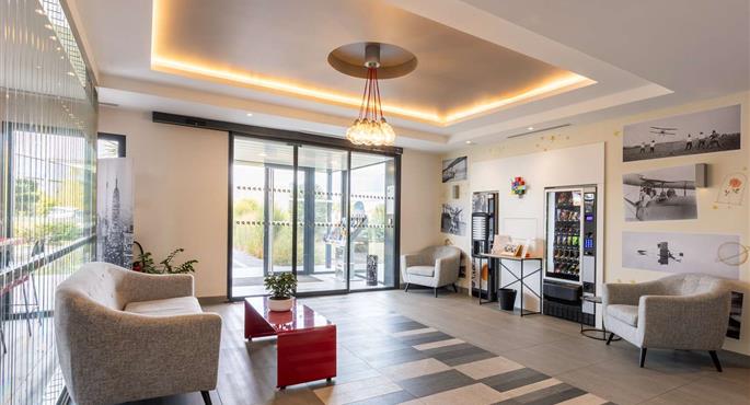 Halle des Best Western St Exupery Bordeaux Ouest in Eysines - 93947