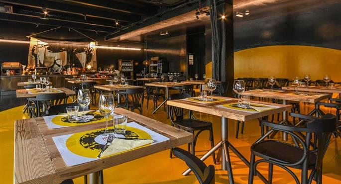 Restaurant des Aiden by Best Western @ JHD Dunant Hotel - Castiglione delle Stiviere - 98407