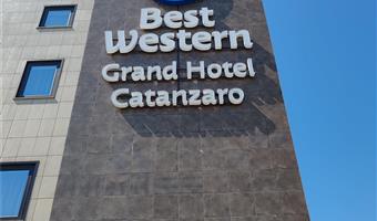 Außenansicht des Best Western Grand Hotel Catanzaro - Caraffa di Catanzaro - 98442