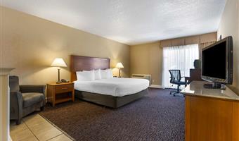 suite - 1 kingsize-bett, nichtraucher, kamin, whirlpool, mikrowelle und kühlschrank, wi-fi, komplettes frühstück