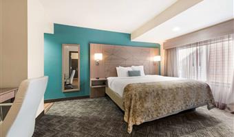 suite - 2 kingsize-betten, nichtraucher, ein schlafzimmer, loft, sofabett, voll ausgestattete küche, nur treppenzugang, komplettes frühstück