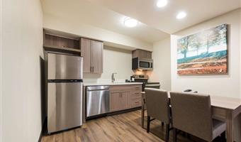 suite - 1 kingsize-bett, nichtraucher, sofabett, voll ausgestattete küche, wi-fi, komplettes frühstück