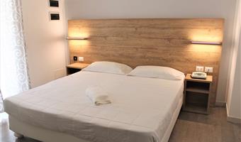 1 doppelbett, nichtraucher, economy-zimmer