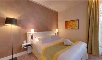 1 queensize-bett, nichtraucher, executive-zimmer, größeres zimmer, lounge-bereich mit sofabett