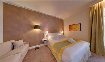 1 queensize-bett, nichtraucher, executive-zimmer, größeres zimmer, lounge-bereich mit sofabett