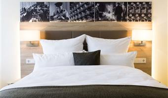 1 queensize-bett, ruhige lage, blick auf den park, modernes design, kostenloses w-lan, flat-screen-fernseher