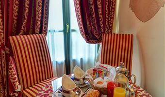 1 queensize-bett, superior-zimmer