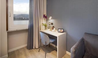 1 queensize-bett, nichtraucher, superior-zimmer, sofabett für eine person bis zu 12 jahren, meerblick zur seite, auf wunsch kann das zimmer auch mit zwei einzelbetten ausgestattet werden